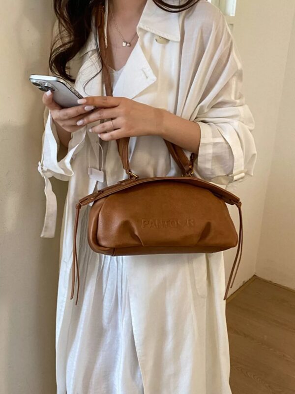 39113d56-2ee0-46b9-aeb3-5482b7d2a289-Max-Origin.jpg PU Leather Crossbody Bag